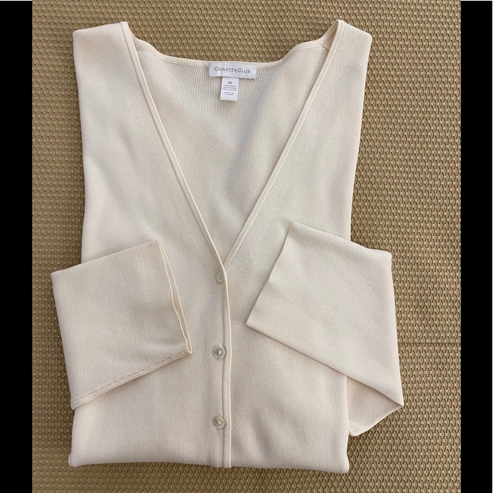 NWOT button down cardigan with long arm, 55% silk